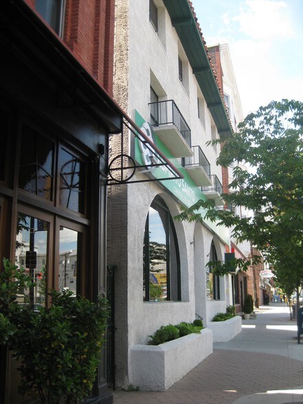 More Photos Of 73-75 Ferry St, Newark Storefront Retail Office For Sale