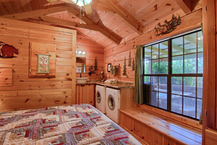 More Photos Of 5830 NC 209 Hwy, Hot Springs Specialty For Sale