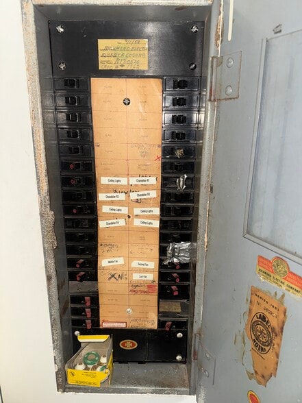 More Photos Of 5001 S Hermitage Ave, Chicago Religious Facility For Sale