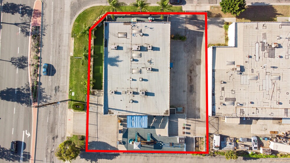 More Photos Of 2350-2400 S Central Ave, Compton Warehouse For Lease