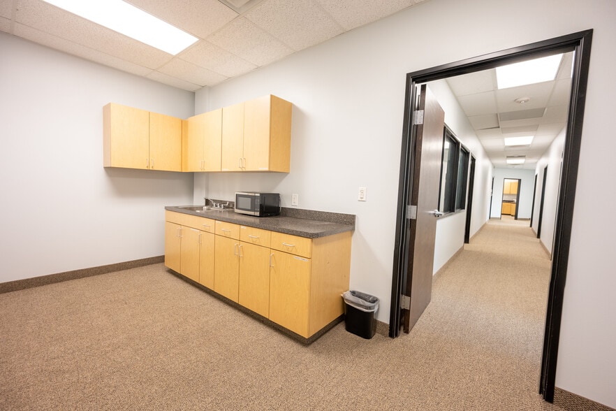 More Photos Of 2225 Avenue J, Arlington Office For Sale