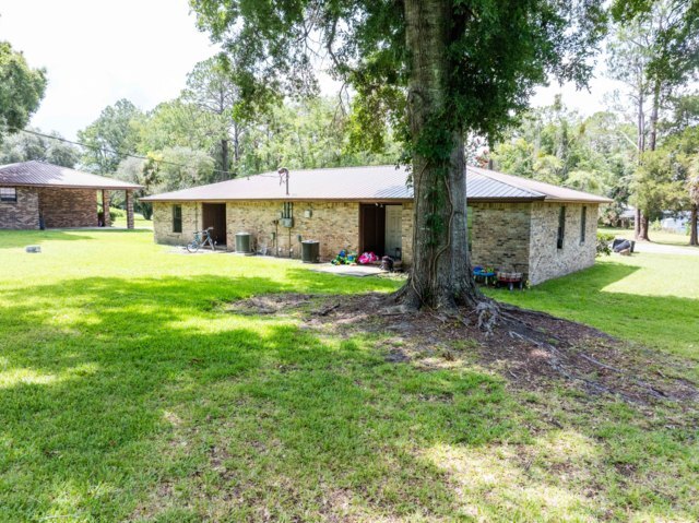 More Photos Of 325 SW Leisure Dr, Lake City Apartments For Sale