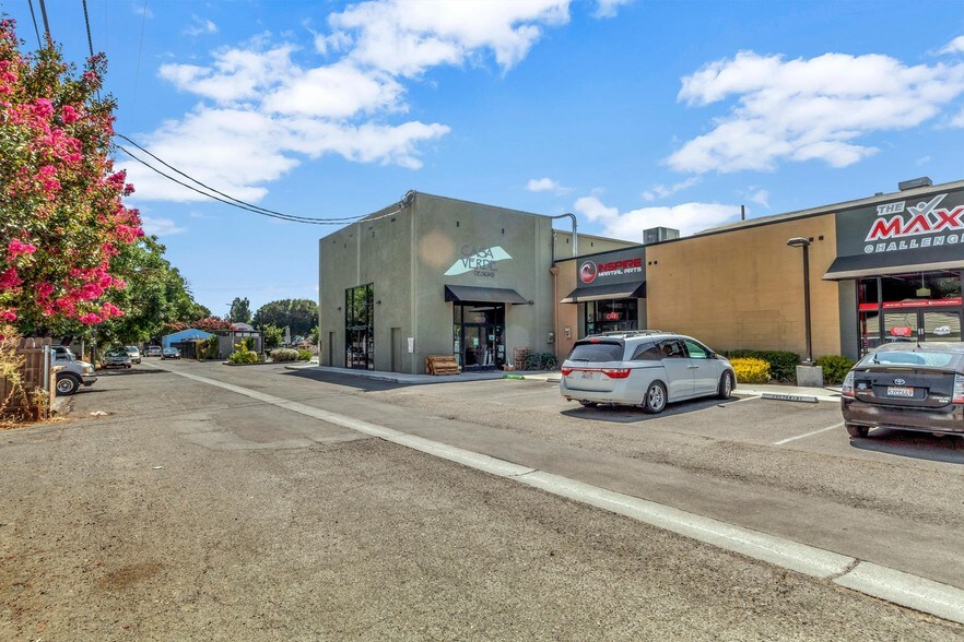 More Photos Of 912 5th St, Davis Coworking Space