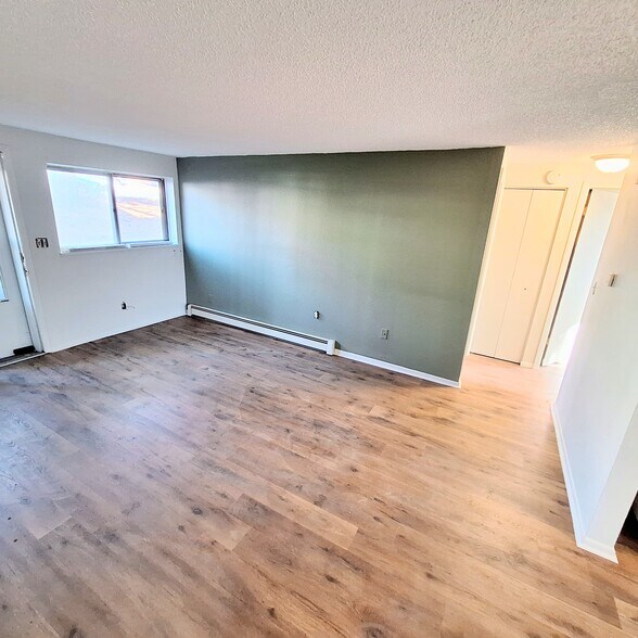 More Photos Of 1065 Magnolia St, Colorado Springs Apartments For Sale