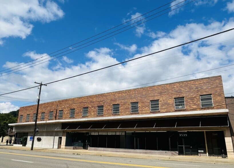 More Photos Of 3539-3549 Main St, Weirton Flex For Lease