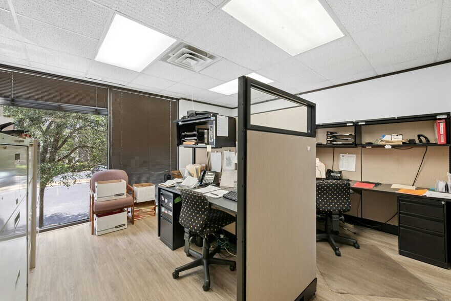 More Photos Of 3200 Steck Ave, Austin Office For Sale