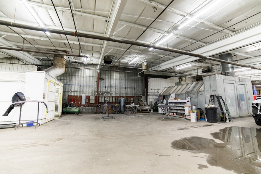 More Photos Of 170 SW 2nd St, Loveland Warehouse For Sale