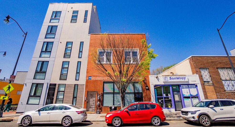 Primary Photo Of 1102 Bladensburg Rd NE, Washington Storefront Retail Office For Sale