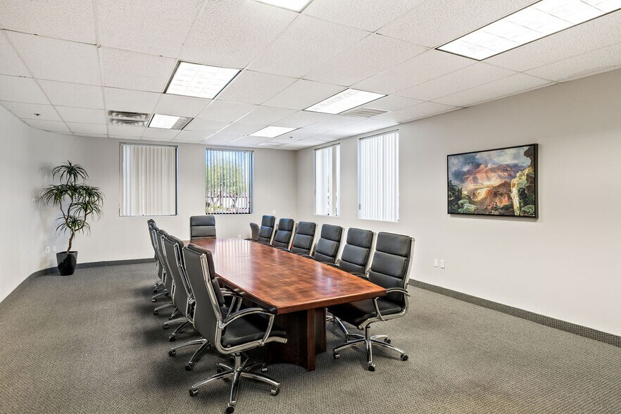 More Photos Of 4001 E Mountain Sky Ave, Phoenix Medical For Lease