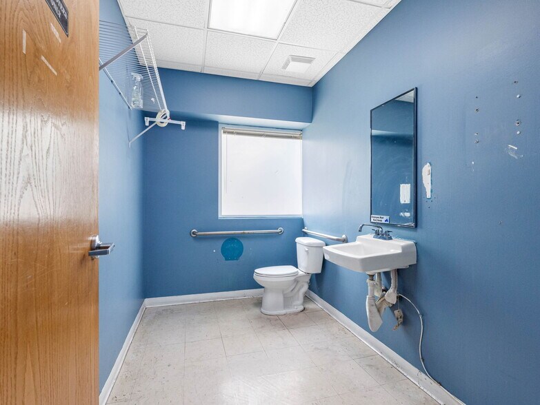 More Photos Of , Tampa Office For Sale