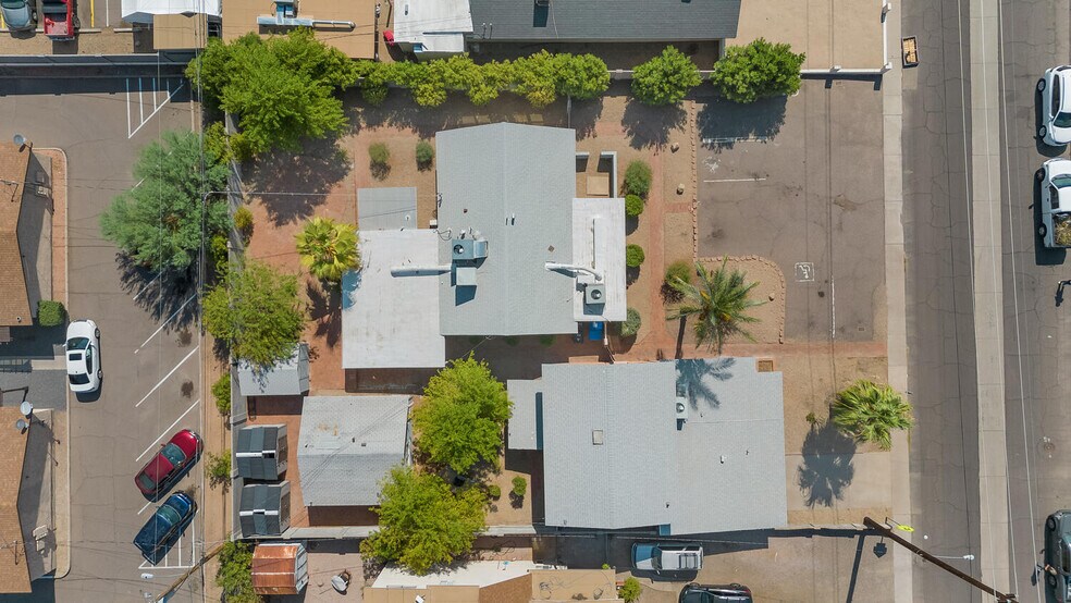 More Photos Of 316 E Vogel Ave, Phoenix Apartments For Sale