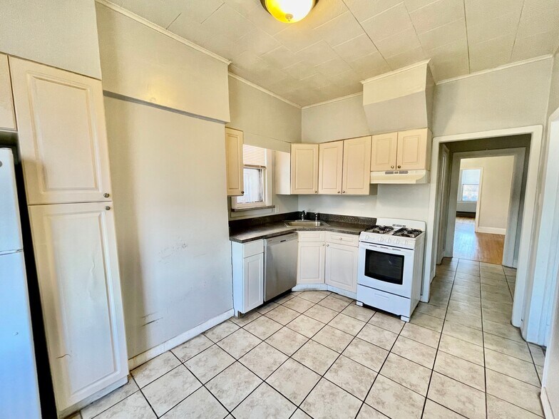 More Photos Of 235 Liberty Ave, Jersey City Apartments For Sale