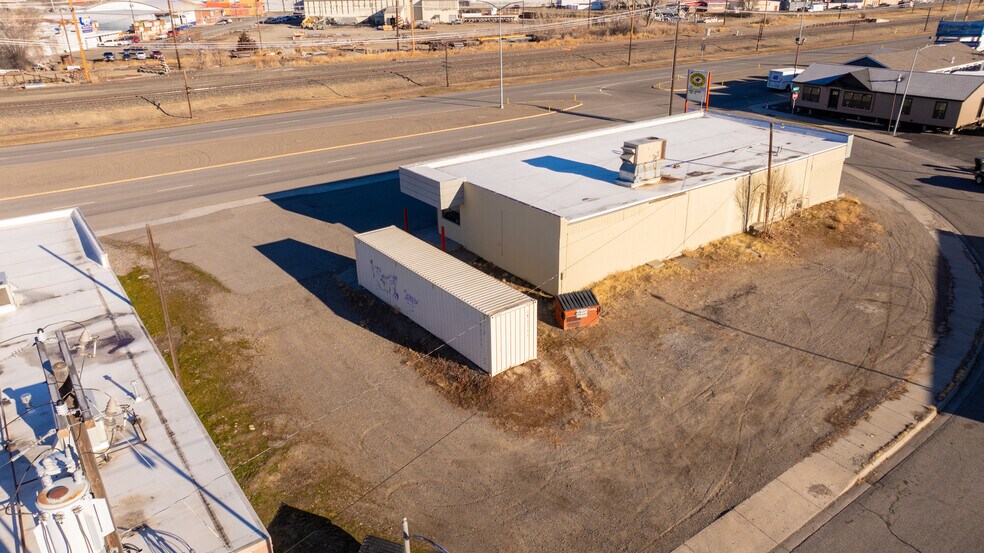 More Photos Of 1 MacArthur Ave, Billings Freestanding For Sale