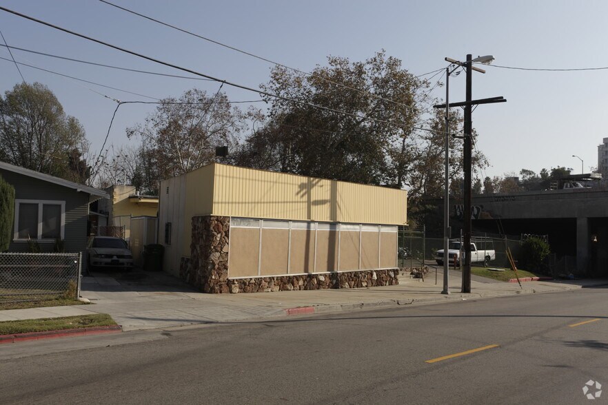 More Photos Of 418 N Hoover St, Los Angeles Industrial For Sale