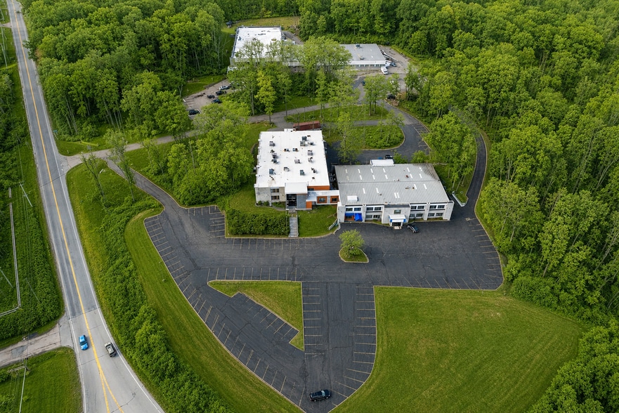 More Photos Of 183 Providence New London Tpke, North Stonington Unknown For Lease