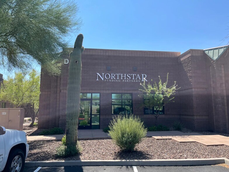 More Photos Of 42104 N Venture Dr, Anthem Medical For Sale