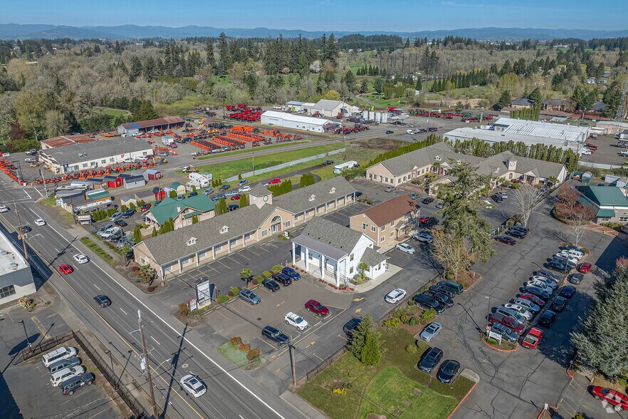 More Photos Of 1049 SW Baseline, Hillsboro Loft Creative Space For Lease