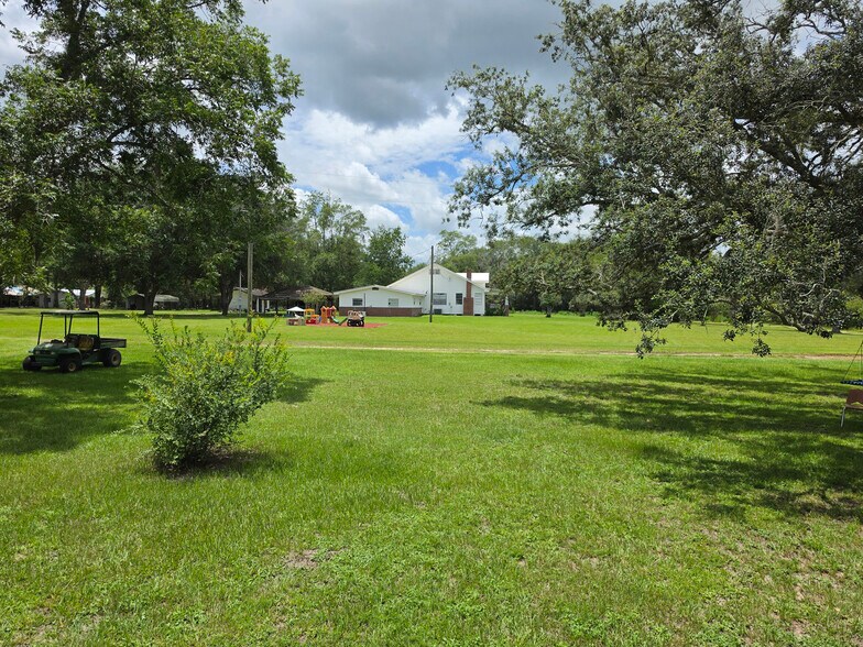 More Photos Of 10050 Harvest Ln, Glen St Mary Land For Sale