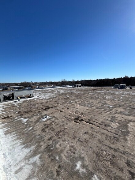 More Photos Of 8716 SE 15th St, Oklahoma City Distribution For Sale