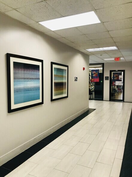 More Photos Of 3315 Burke Rd, Pasadena Medical For Lease