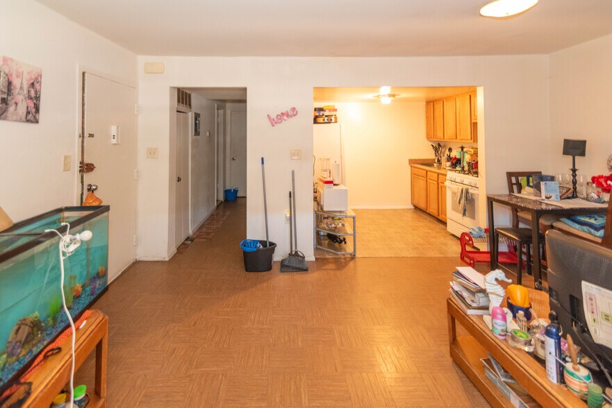 More Photos Of 2924 W Cold Spring Ln, Baltimore Apartments For Sale
