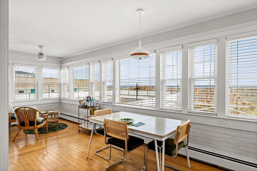 More Photos Of 741 Ocean Blvd, Rye Hotel For Sale