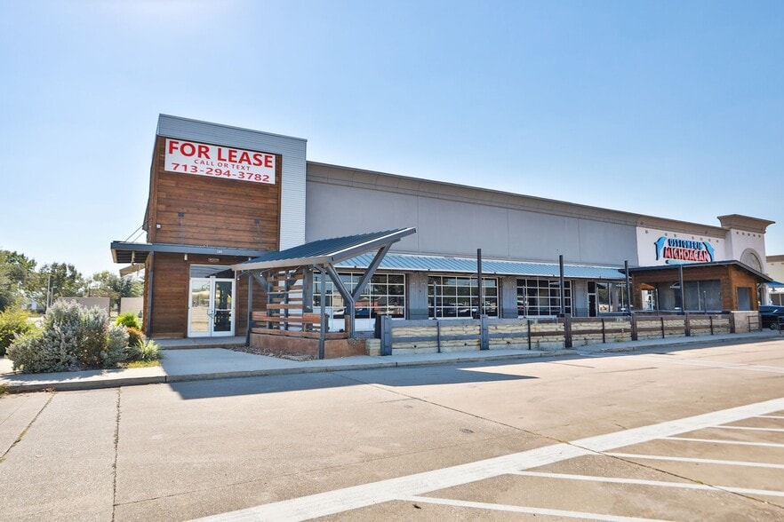 Primary Photo Of 12802-12808 Gulf Fwy, Houston Unknown For Lease