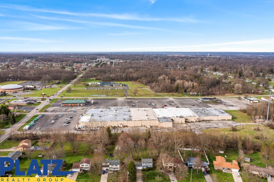 More Photos Of 4317-4341 Kirk Rd, Youngstown Storefront For Lease