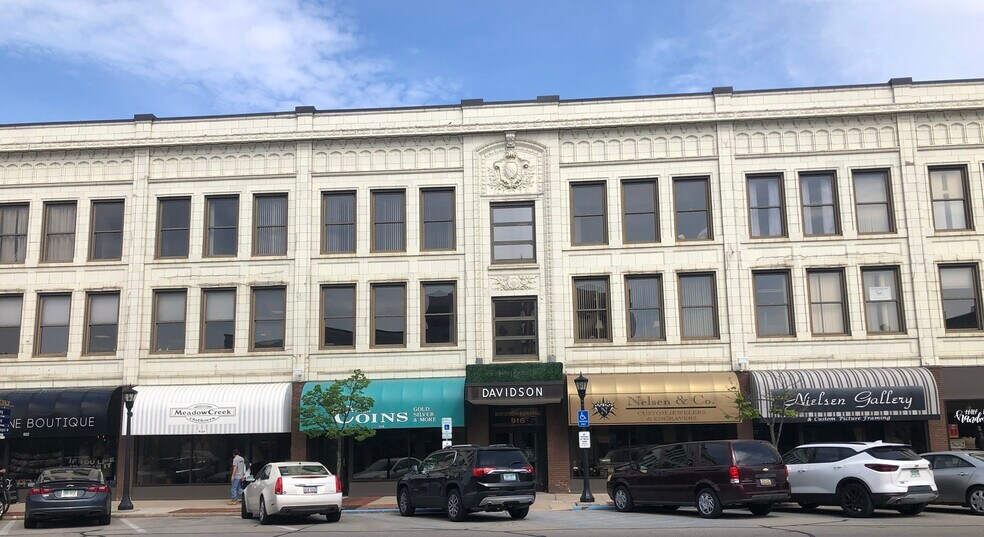 More Photos Of 916 Washington Ave, Bay City Office For Lease