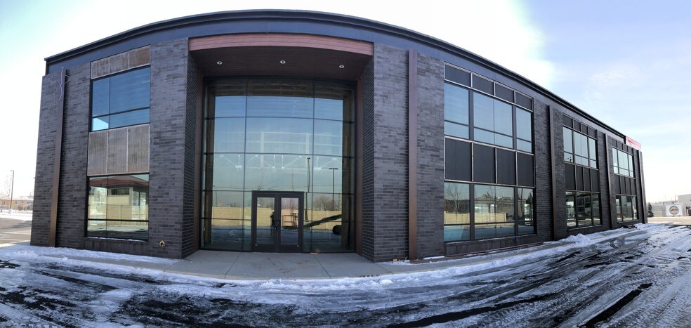 More Photos Of 5343 S Woodrow St, Murray Medical For Lease