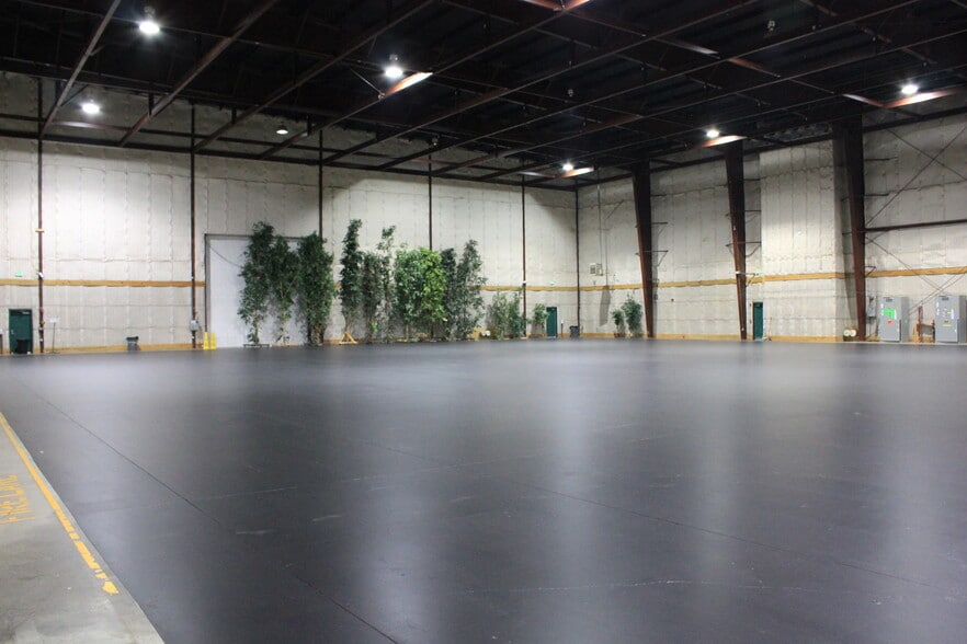 More Photos Of 110 Thompson Rd, Hiram Unknown For Lease