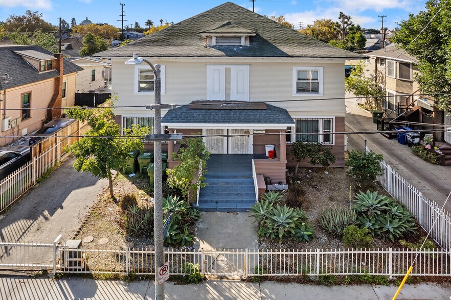 More Photos Of 1276 W 22nd St, Los Angeles Apartments For Sale