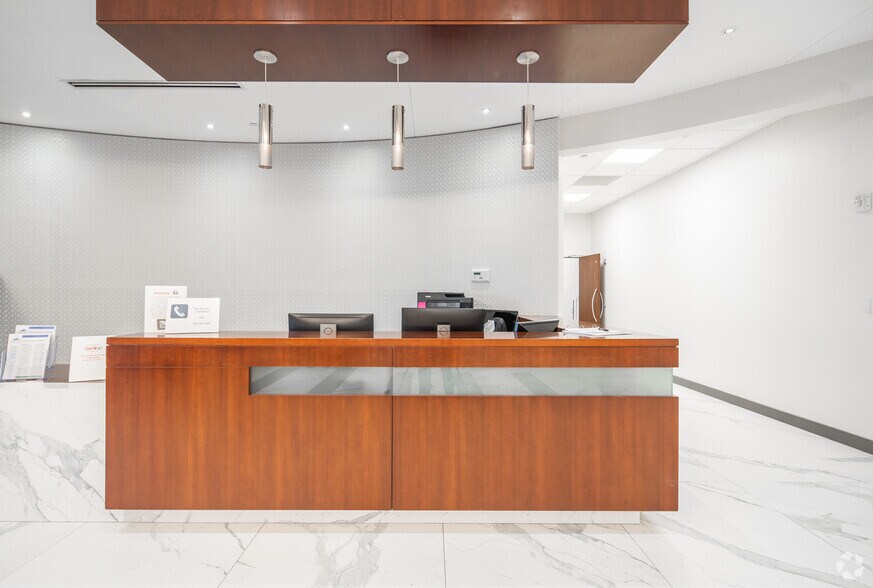 More Photos Of 6021 Connection Dr, Irving Unknown For Lease