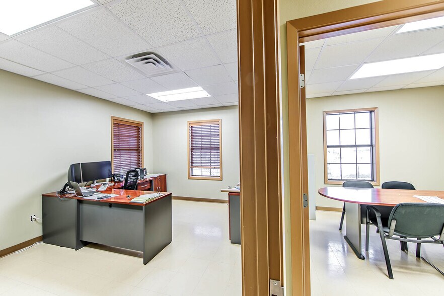 More Photos Of 1711 Dunn St, Houma Service For Lease