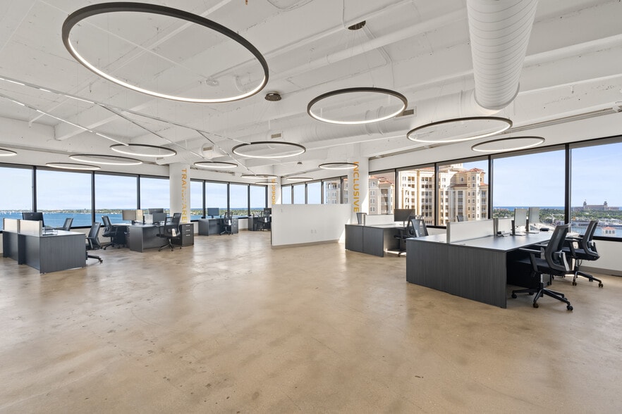 More Photos Of 625 N Flagler Dr, West Palm Beach Medical For Lease