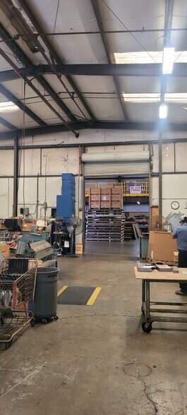 More Photos Of 33 S University St, Healdsburg Warehouse For Sale