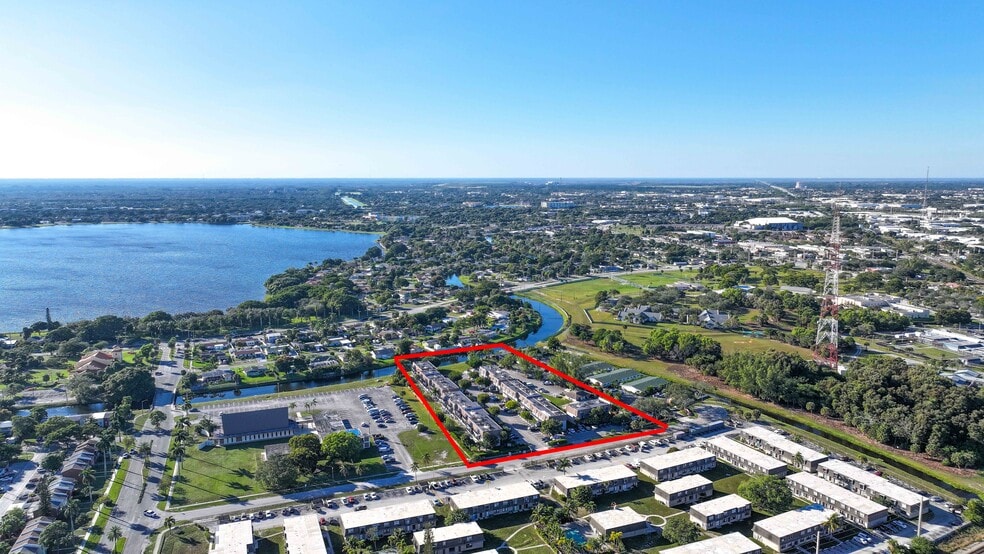 More Photos Of 3901 36th Ct, West Palm Beach Apartments For Sale