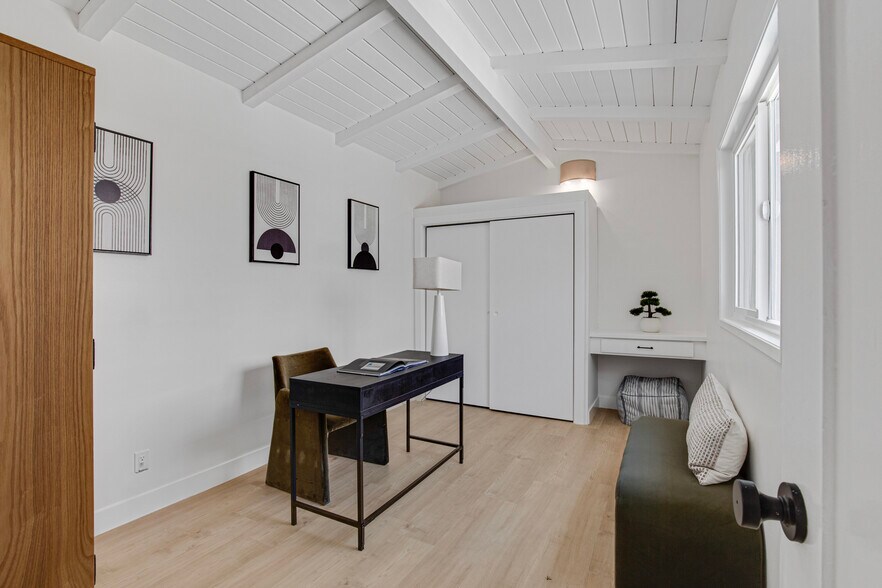 More Photos Of 18506 Kingsdale Ave, Redondo Beach Apartments For Sale