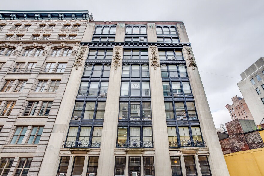 More Photos Of 17 W 20th St, New York Loft Creative Space For Lease