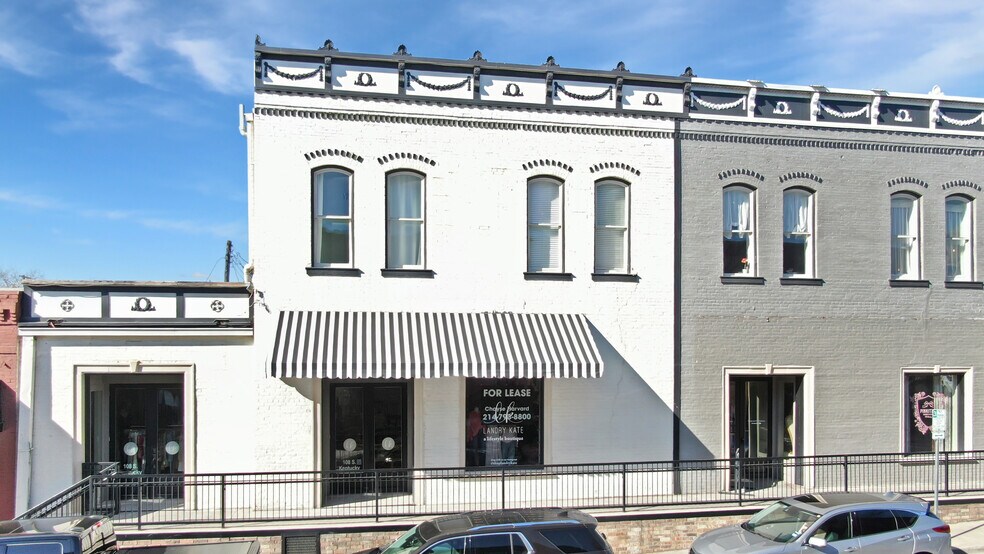 More Photos Of 101 W Louisiana St, McKinney Storefront Retail Office For Lease