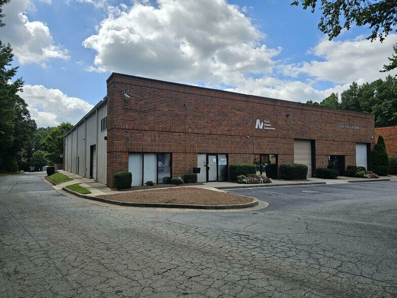 Primary Photo Of , Peachtree Corners Flex For Sale