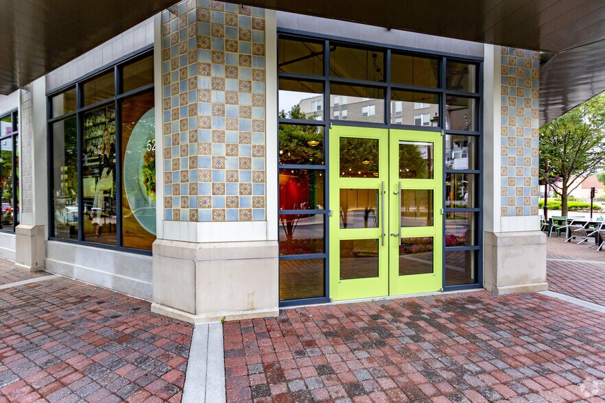 More Photos Of 11635 Ash St, Leawood Coworking Space