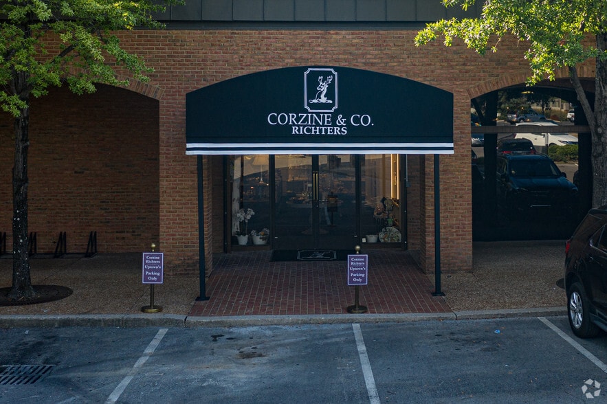More Photos Of 4001-4009 Hillsboro Pike, Nashville Freestanding For Lease