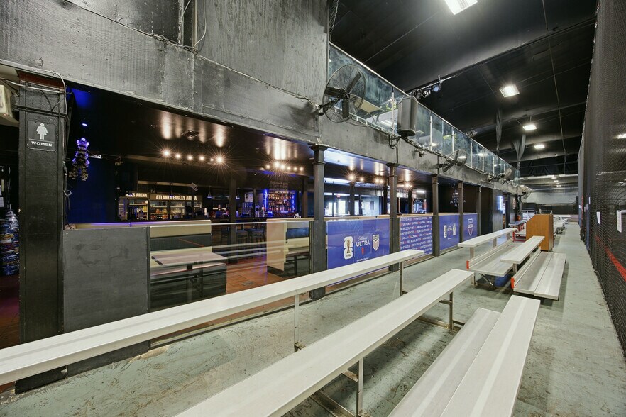 More Photos Of 6616 New Peachtree Rd, Doraville Sports And Entertainment For Sale