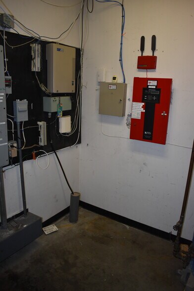 More Photos Of 23 Route 125, Kingston Freestanding For Sale