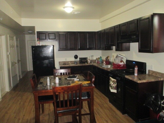 More Photos Of 493-495 Irvine Turner Blvd, Newark Multifamily For Sale