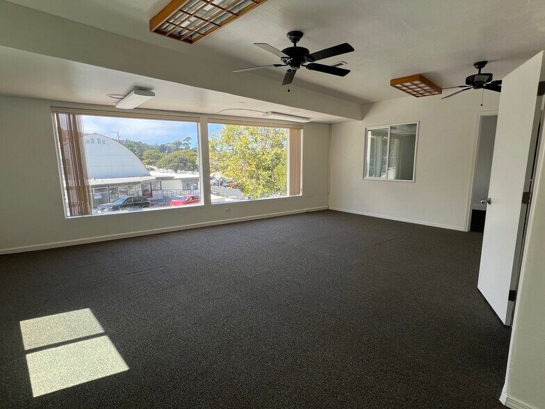 More Photos Of 31 Soledad Dr, Monterey Medical For Lease