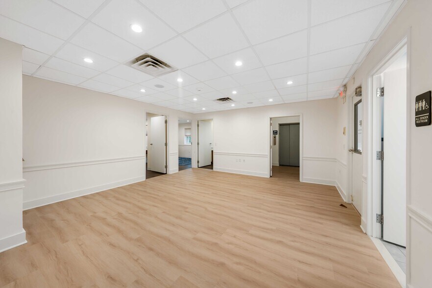 More Photos Of 8 Marcella Ave, West Orange Medical For Sale