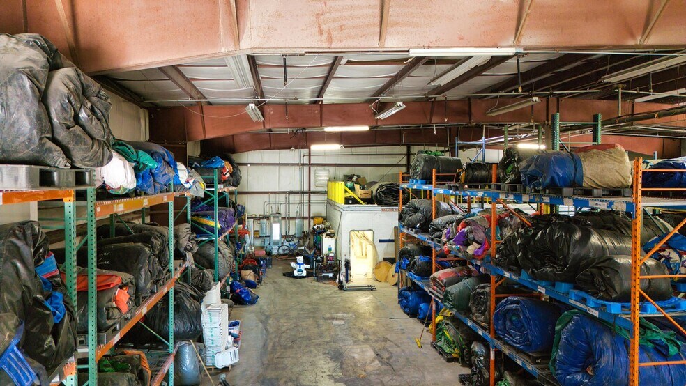 More Photos Of 13050 NW 43rd Ave, Opa Locka Warehouse For Lease