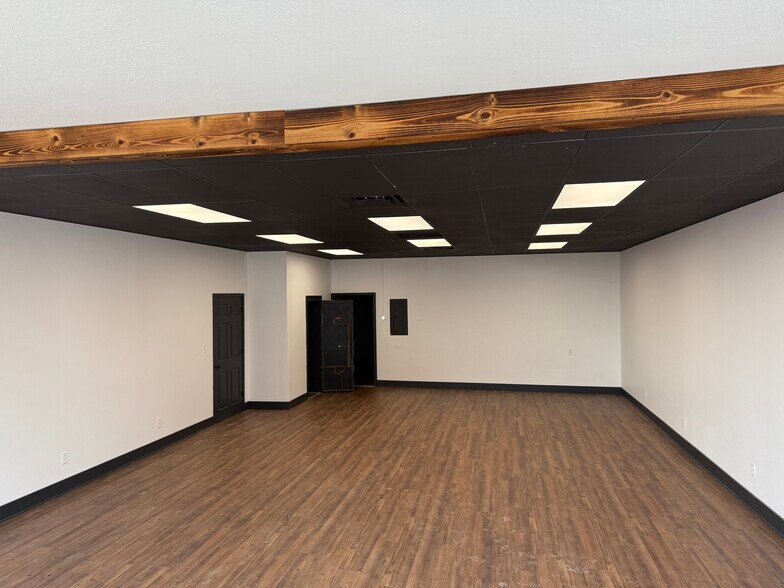 More Photos Of 99 N Main St, Swanton Storefront Retail Residential For Sale